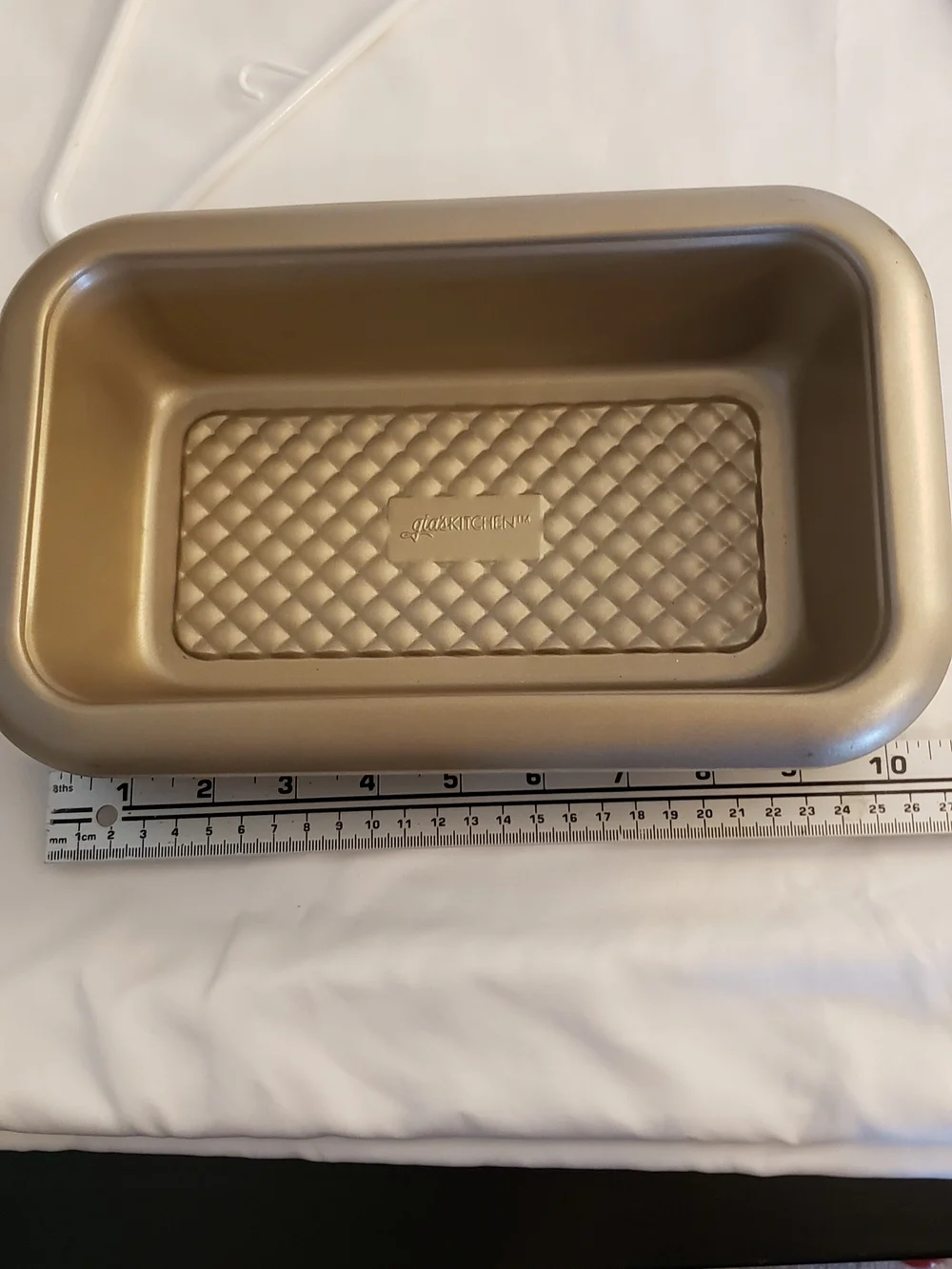 Gold Nonstick Loaf Pan - Giaskitchen